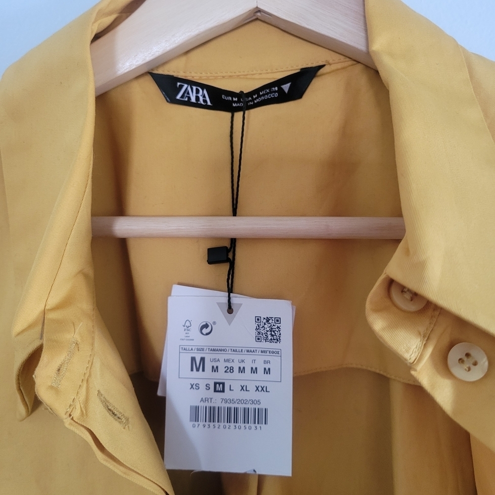 NWT ZARA Mustard Yellow Sleeveless Jacket - Size M Utility Style Jacket - Picture 3 of 11